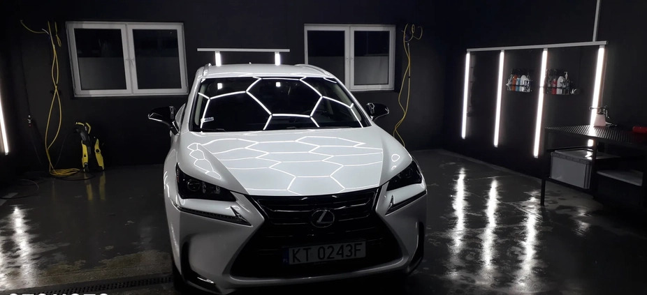 Lexus NX cena 116900 przebieg: 172000, rok produkcji 2016 z Tarnów małe 154